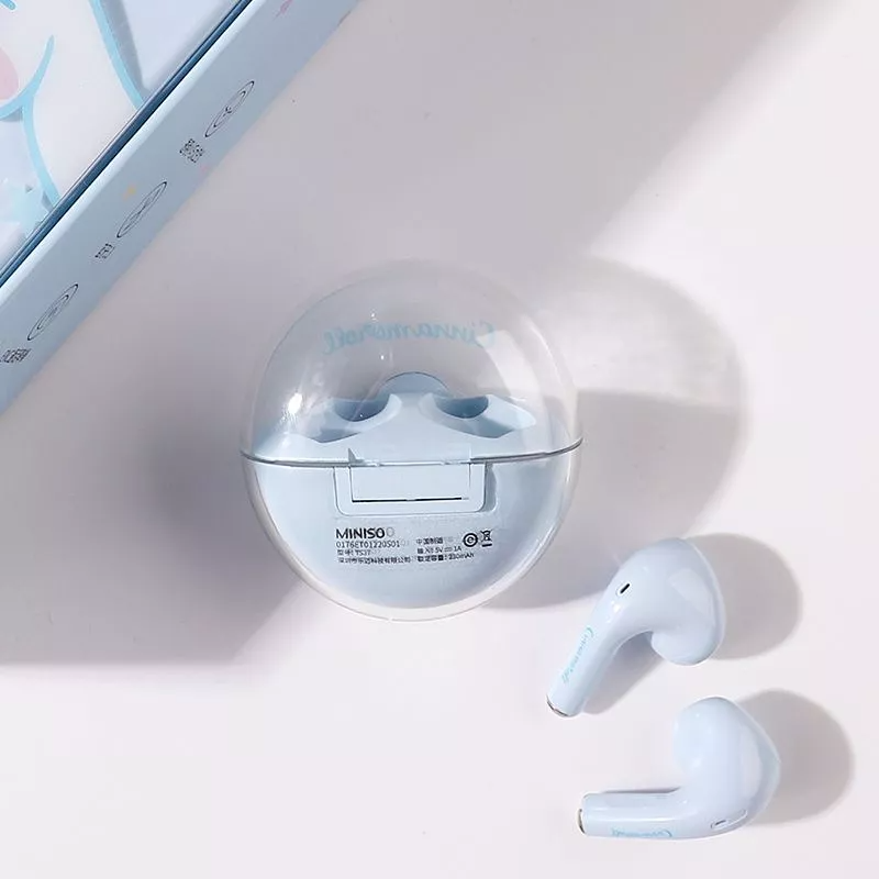 Audífonos Inalámbricos Sanrio Cinnamoroll Miniso TWS con Estuche – Bluetooth 5.3 y Cancelación de Ruido