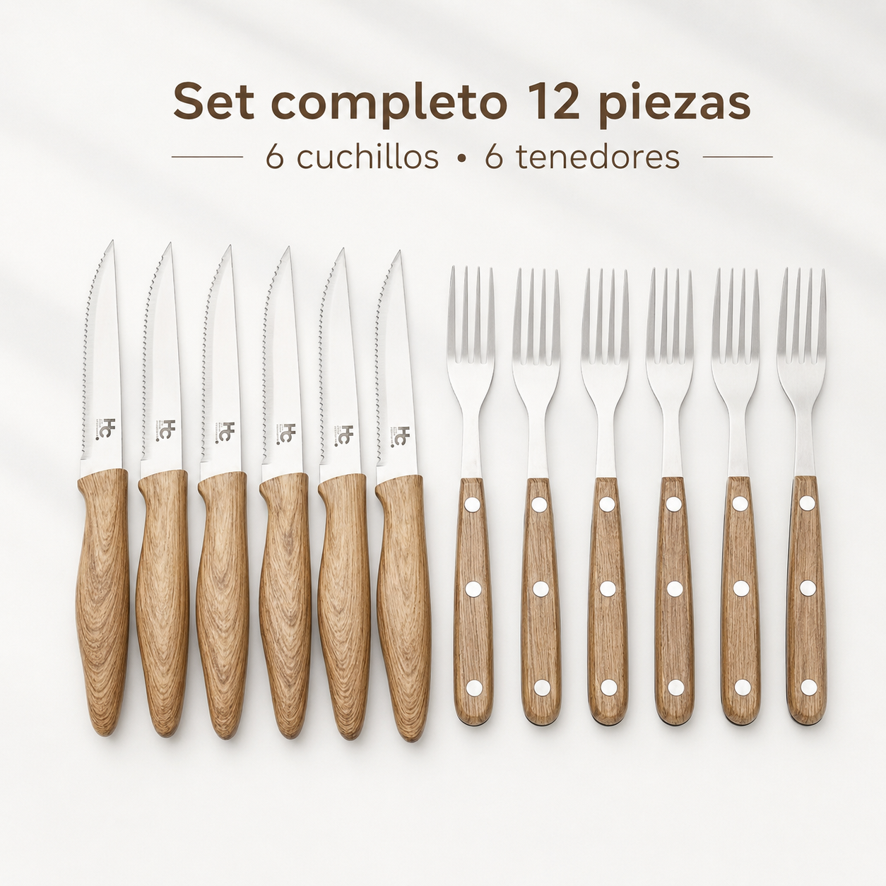 Set de cuchillos y tenedores Just Home Collection 12 piezas con mango café de acabado tipo madera.