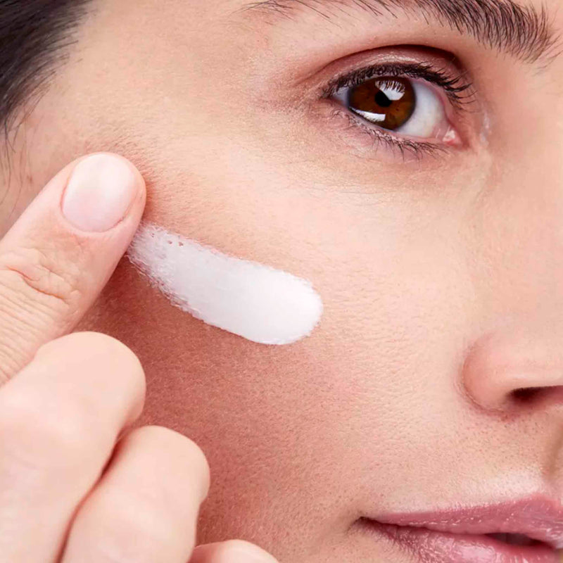 Nivea Luminous 630 Sérum Anti-Manchas 30 ml – Corrige manchas visibles y previene su reaparición NIVEA- Dermocosmetica_belleza_online