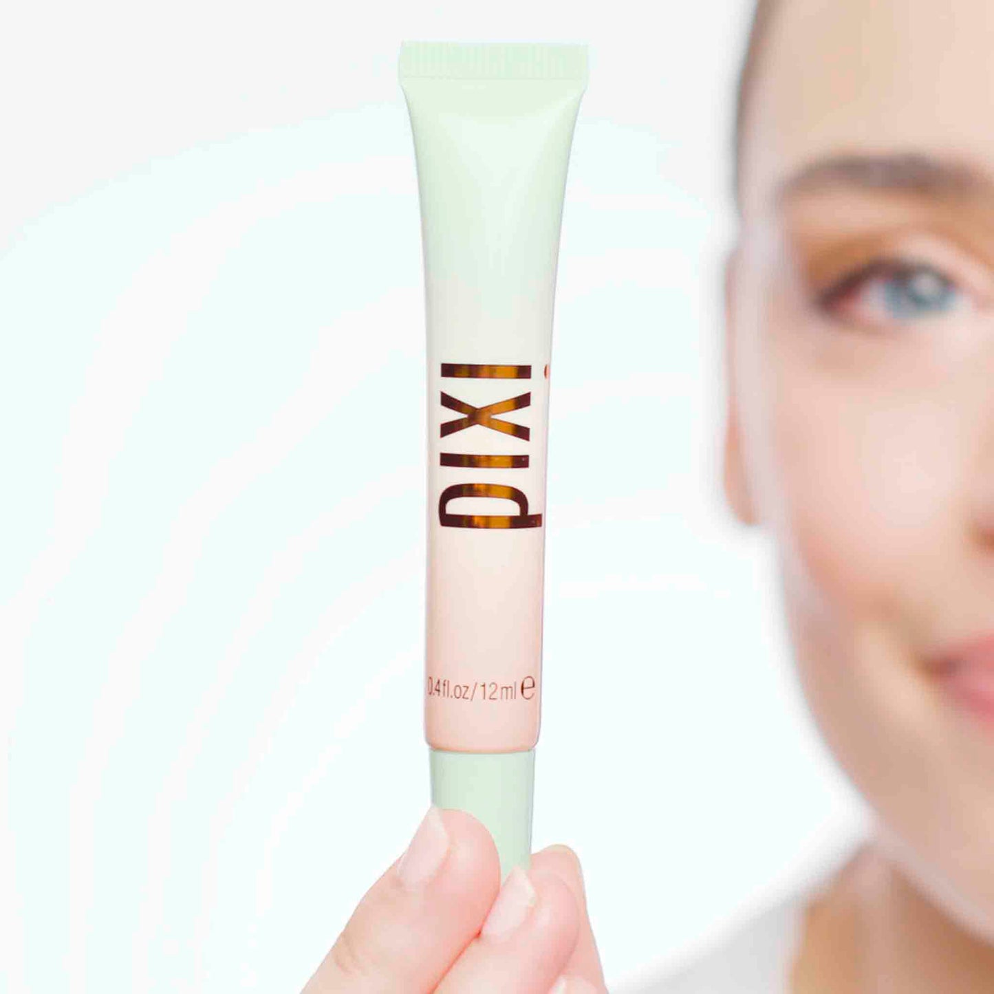 Pixi by Petra Lip Tone Bálsamo Labial