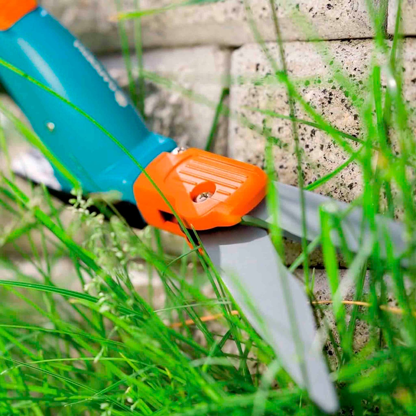 Tijera Cortacésped Orientable Comfort Gardena