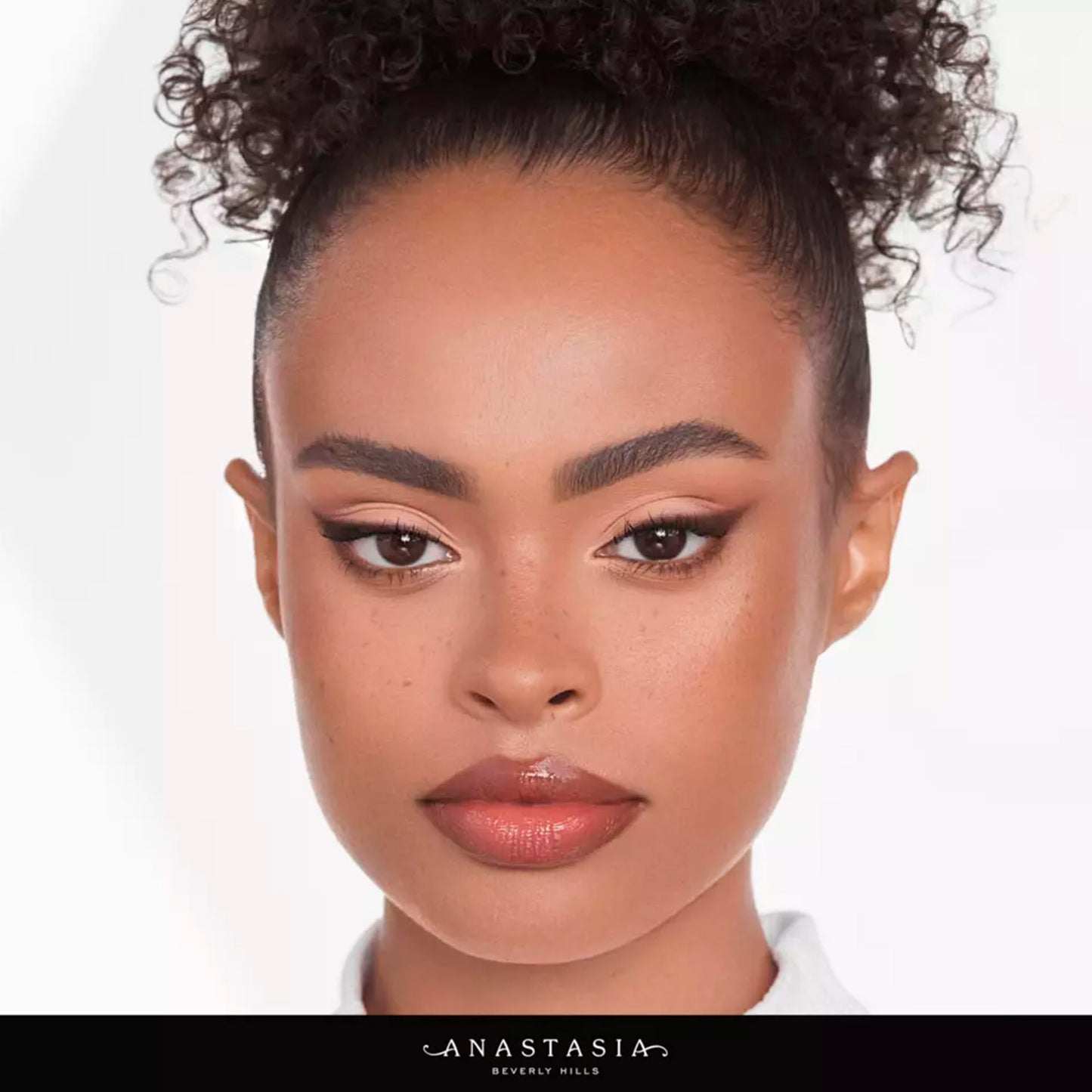 Anastasia Beverly Hills Pro Pencil – Lápiz Multifunción para Cejas, Contorno y Corrección ANASTASIA- Dermocosmetica_belleza_online