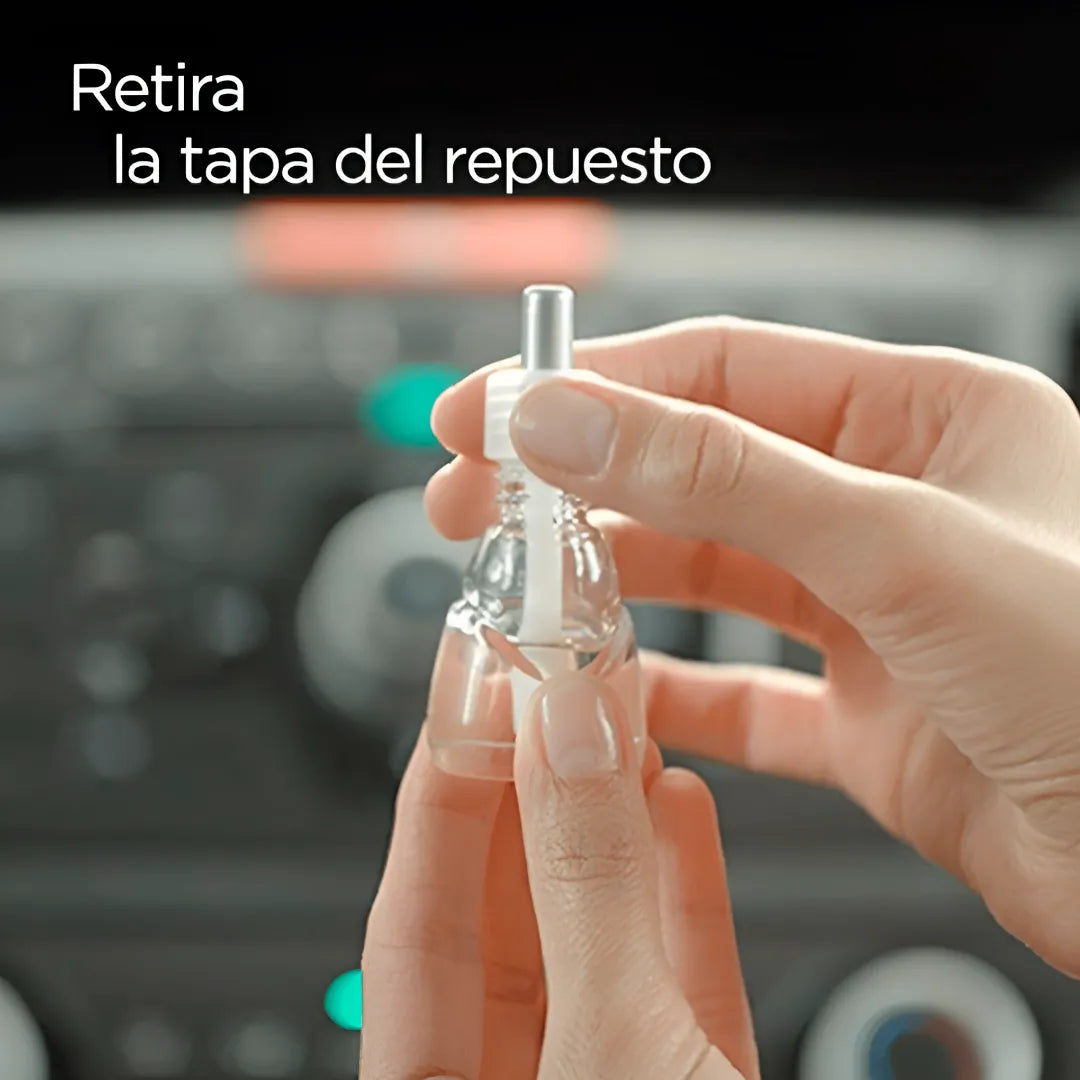 Aromatizante líquido Glade Auto Sport Acqua 7 ml para auto con aroma fresco y duración hasta 75 días.