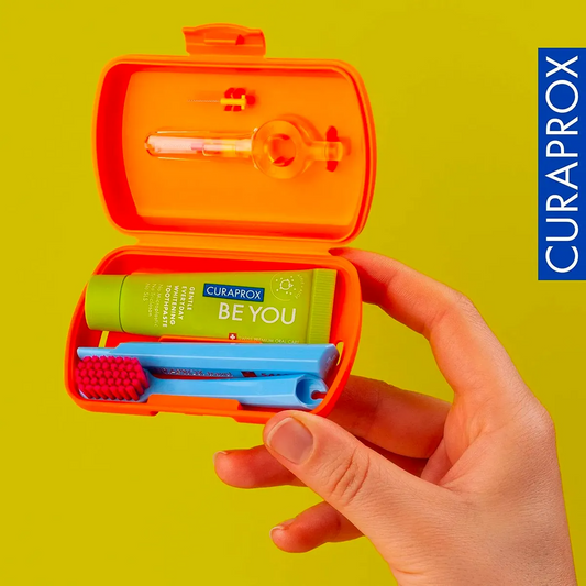 Set Dental De Viaje Curaprox Color Naranja