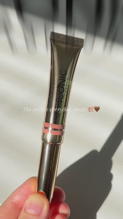 Iconic London Cloud Kiss Matte Lip Mousse – Labial Suave y Aterciopelado