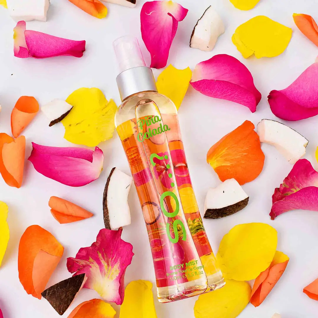 Bruma corporal So Piña Colada en spray de 100 ml con aroma tropical de coco, piña y vainilla.