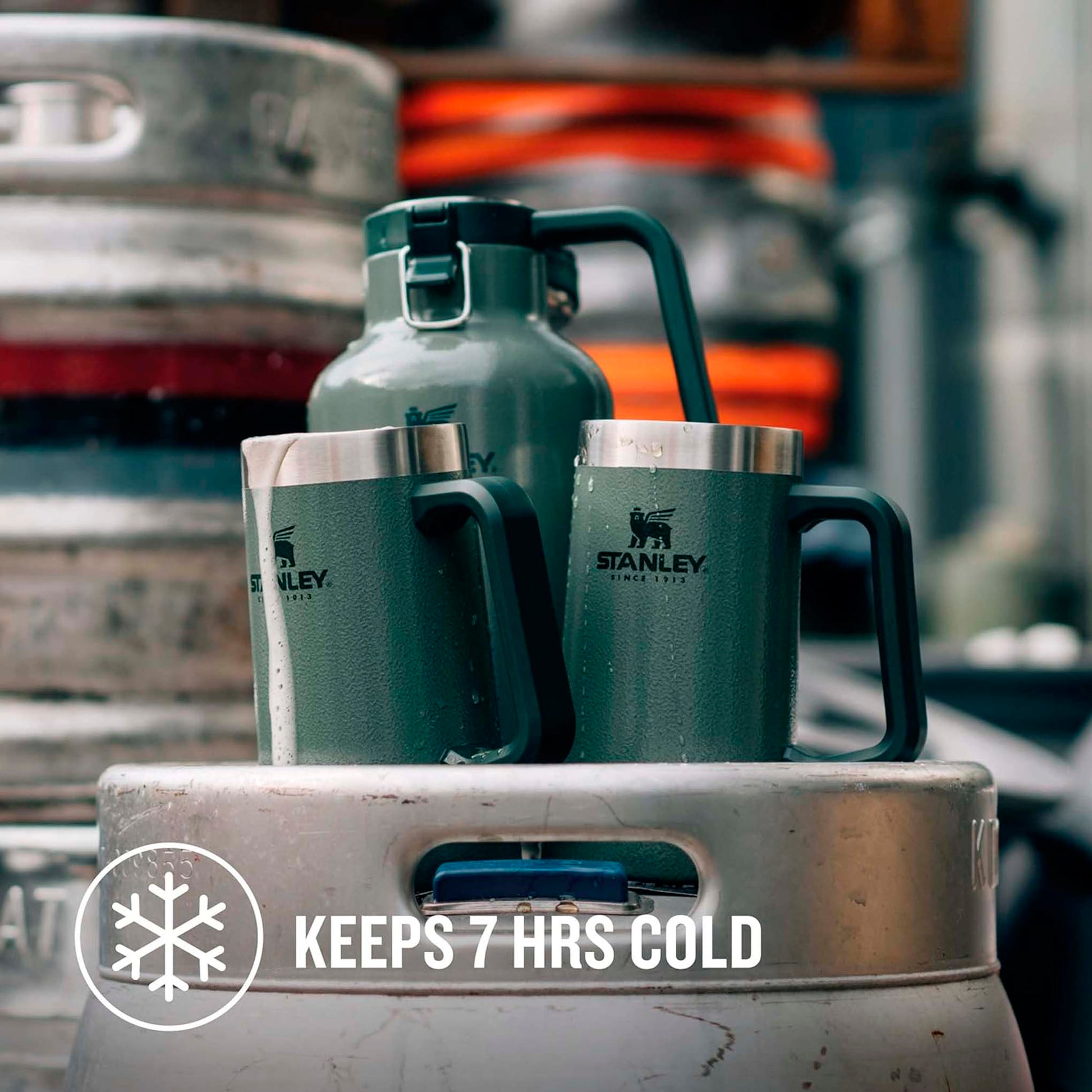 Vaso Stanley Adventure Chop Beer Stein Verde 709ml STANLEY- Dermocosmetica_belleza_online